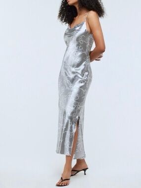 Madewell Metallic Midi Slip Dress in Floral Liquid Metal Silver size 4